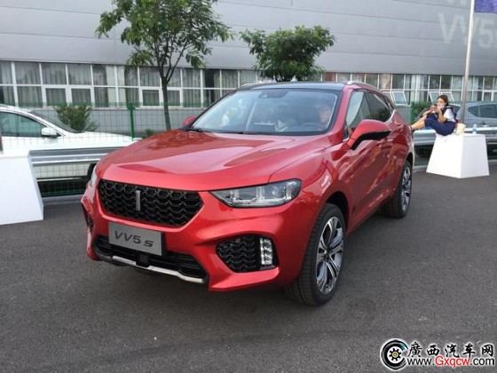 WEY品牌第二款量產(chǎn)車VV5s上市 售價(jià)15萬元起